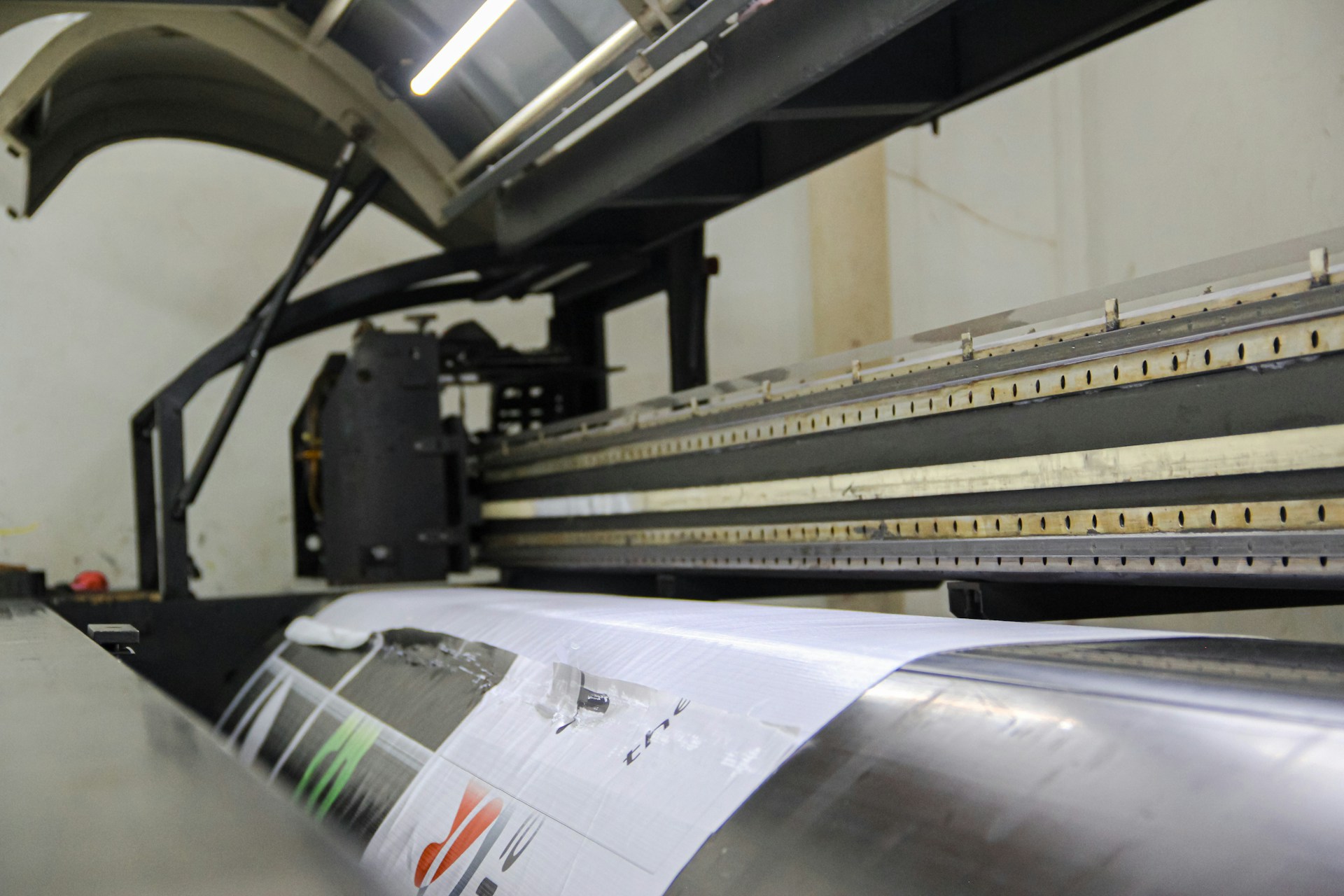 What is Commercial Printing and How Mail Processing Associates Can Help You
